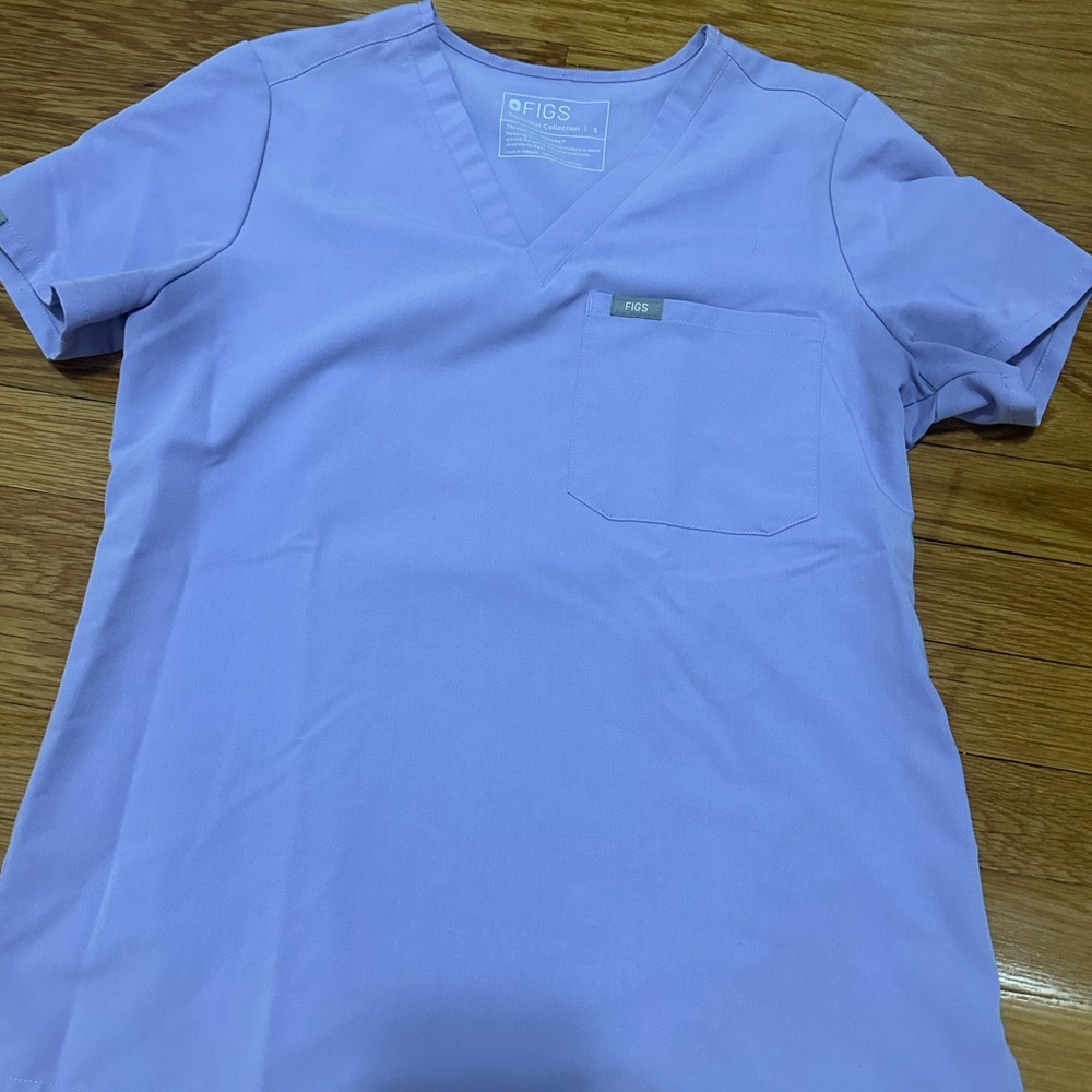 Figs Light Purple V-Neck Scrub Top